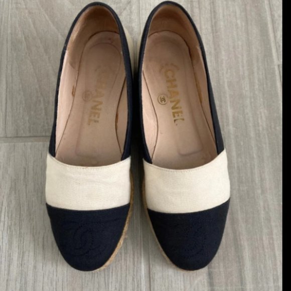 Chanel Vintage Espadrilles - Picture 5 of 10